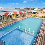 Hotel O Sea Wander Beach Resort
