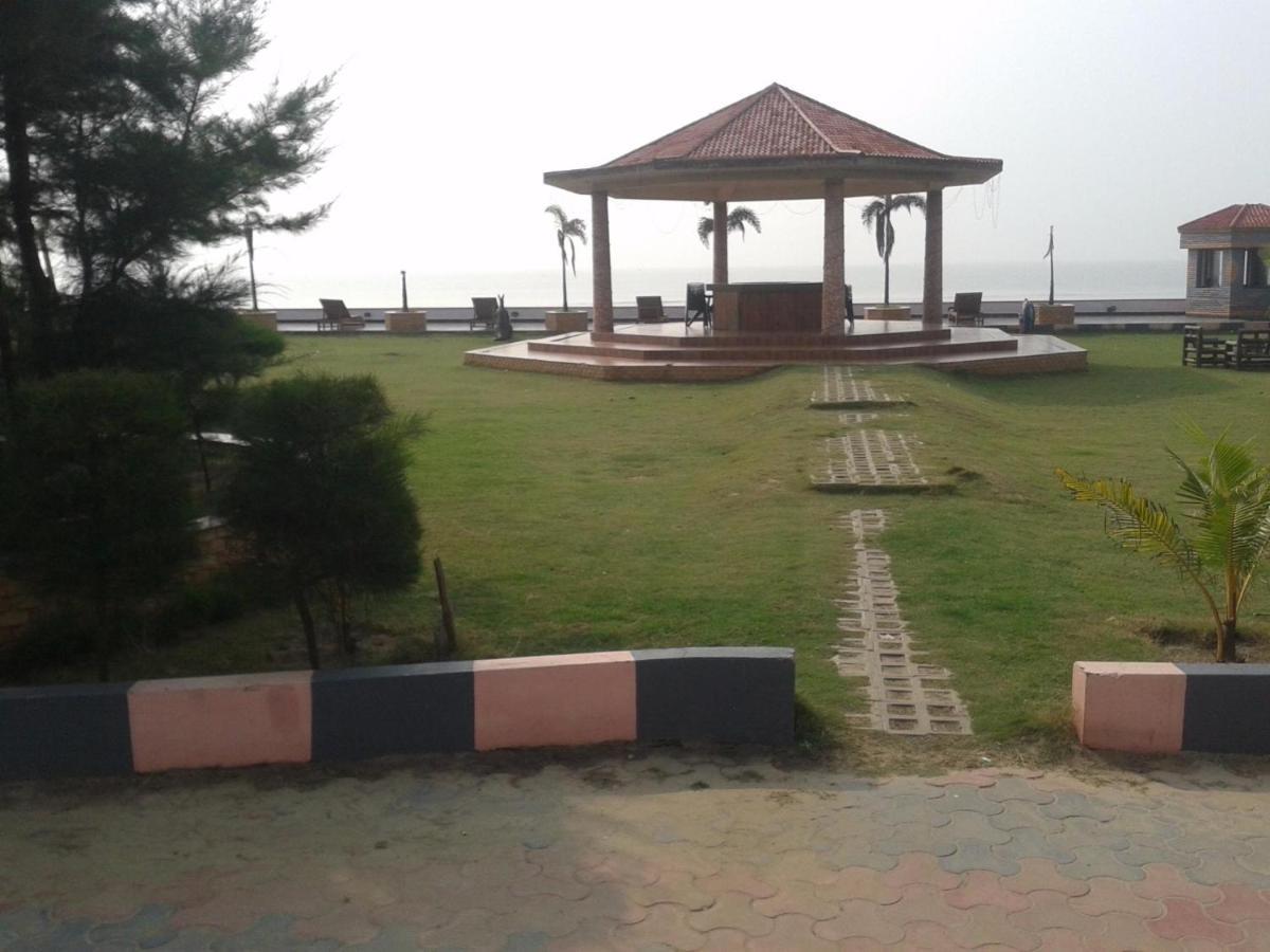 Resort Adb Kanvas