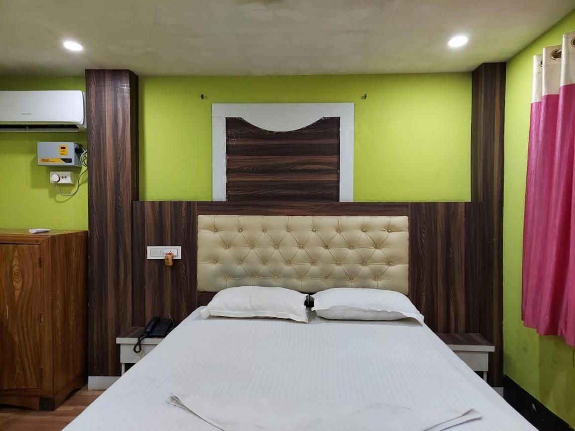 Samudra Sakshi Hotel 3*