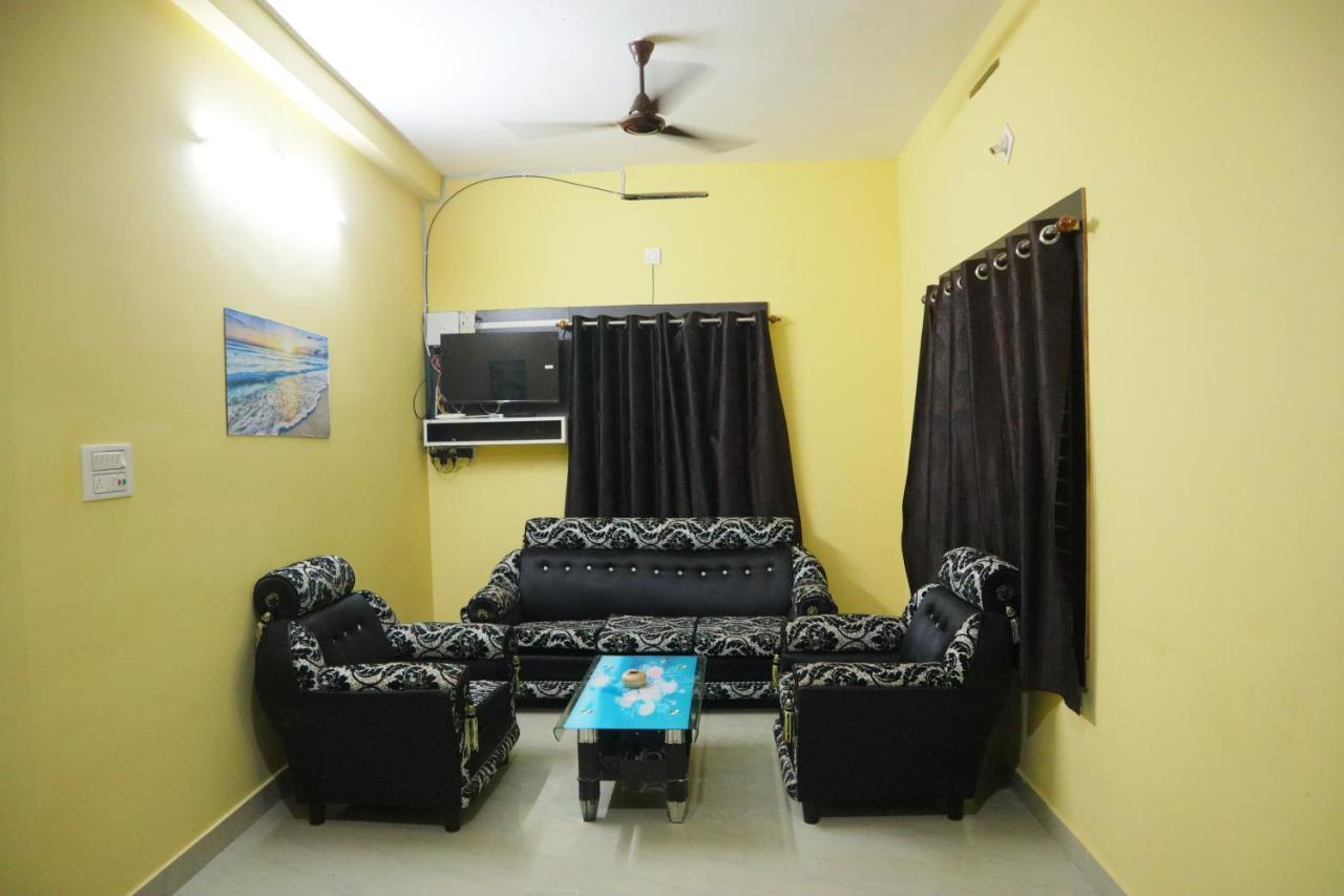 Hotel Sahil Mandarmani
