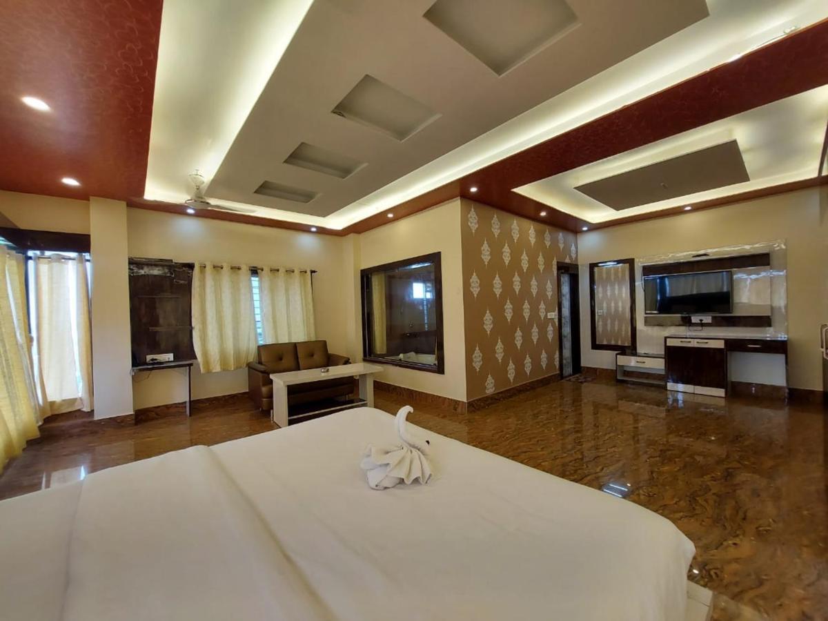 Sweet Dream Swimming Pool Hotel