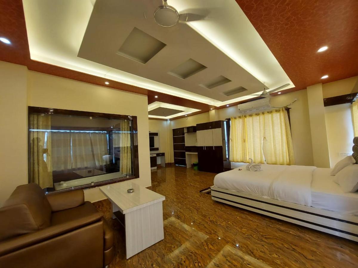 Sweet Dream Swimming Pool Hotel