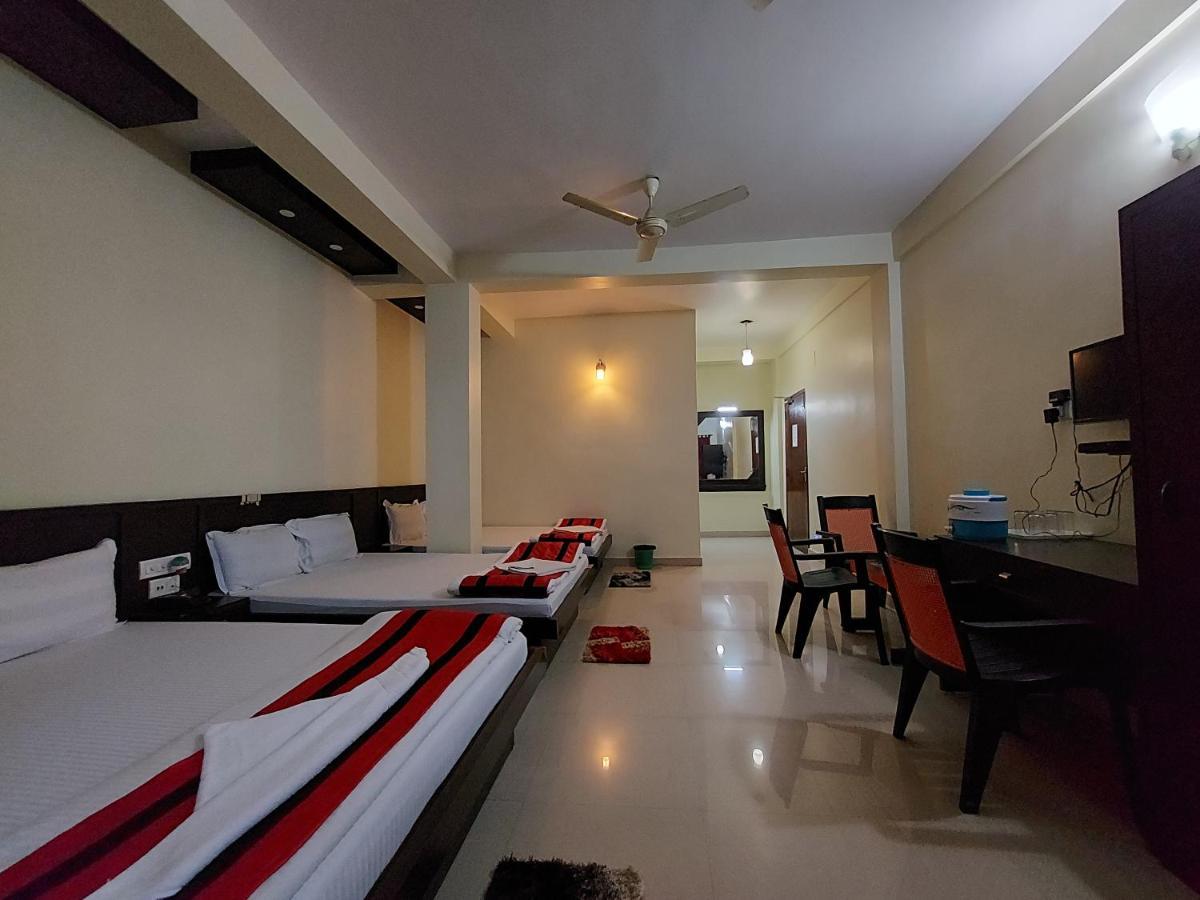 Shinjini Resort- Swimming Pool 3*