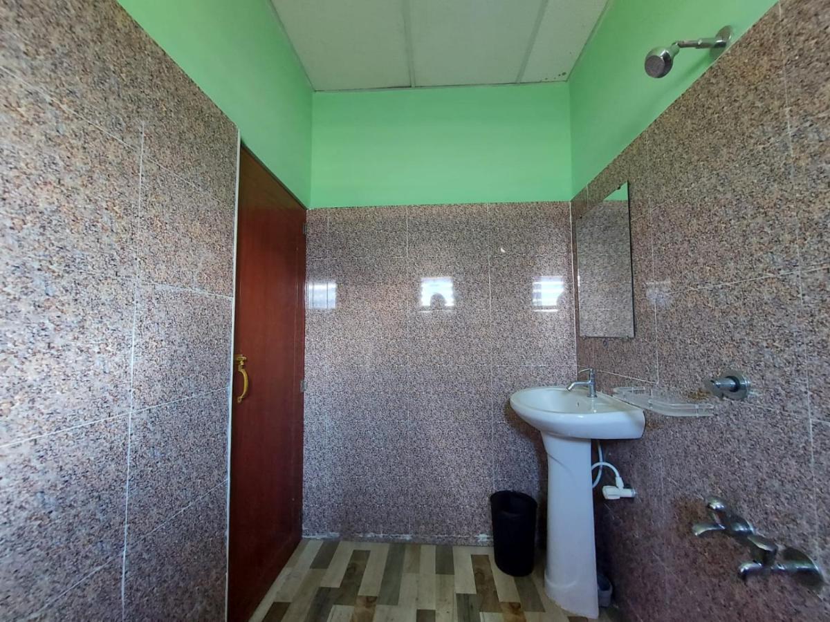 Bongtel Beach Hotel 2*