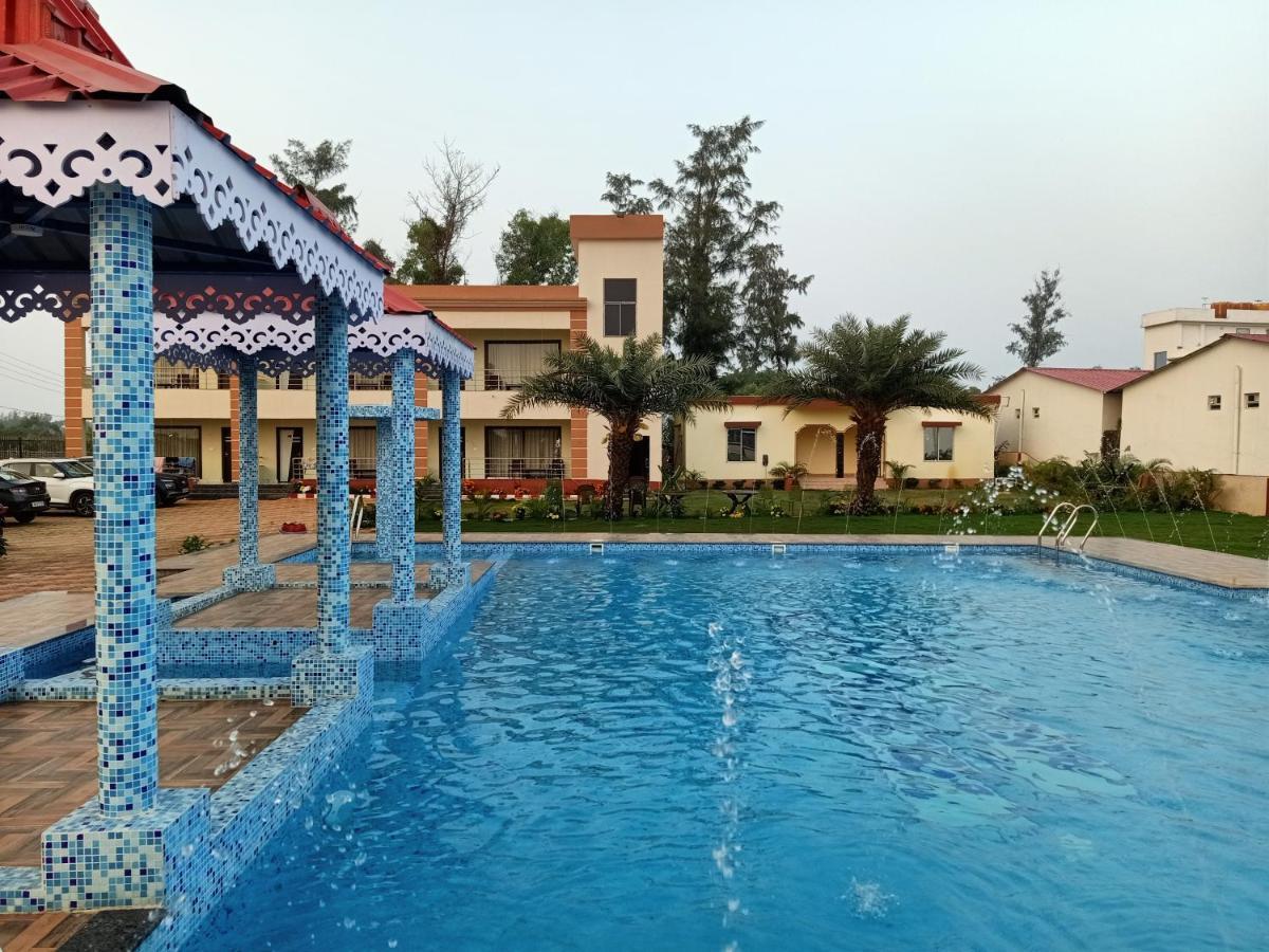 Resort Park Point Mandarmani