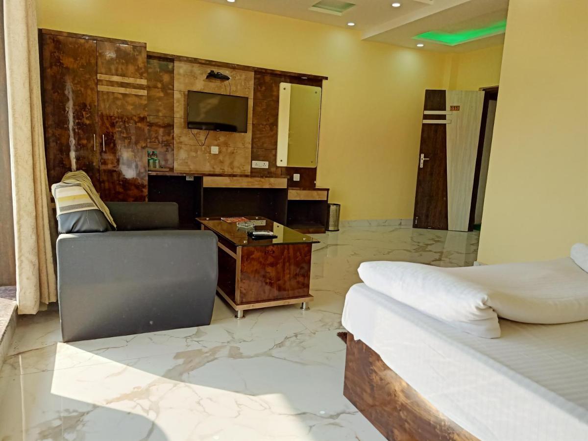 Resort Park Point Mandarmani