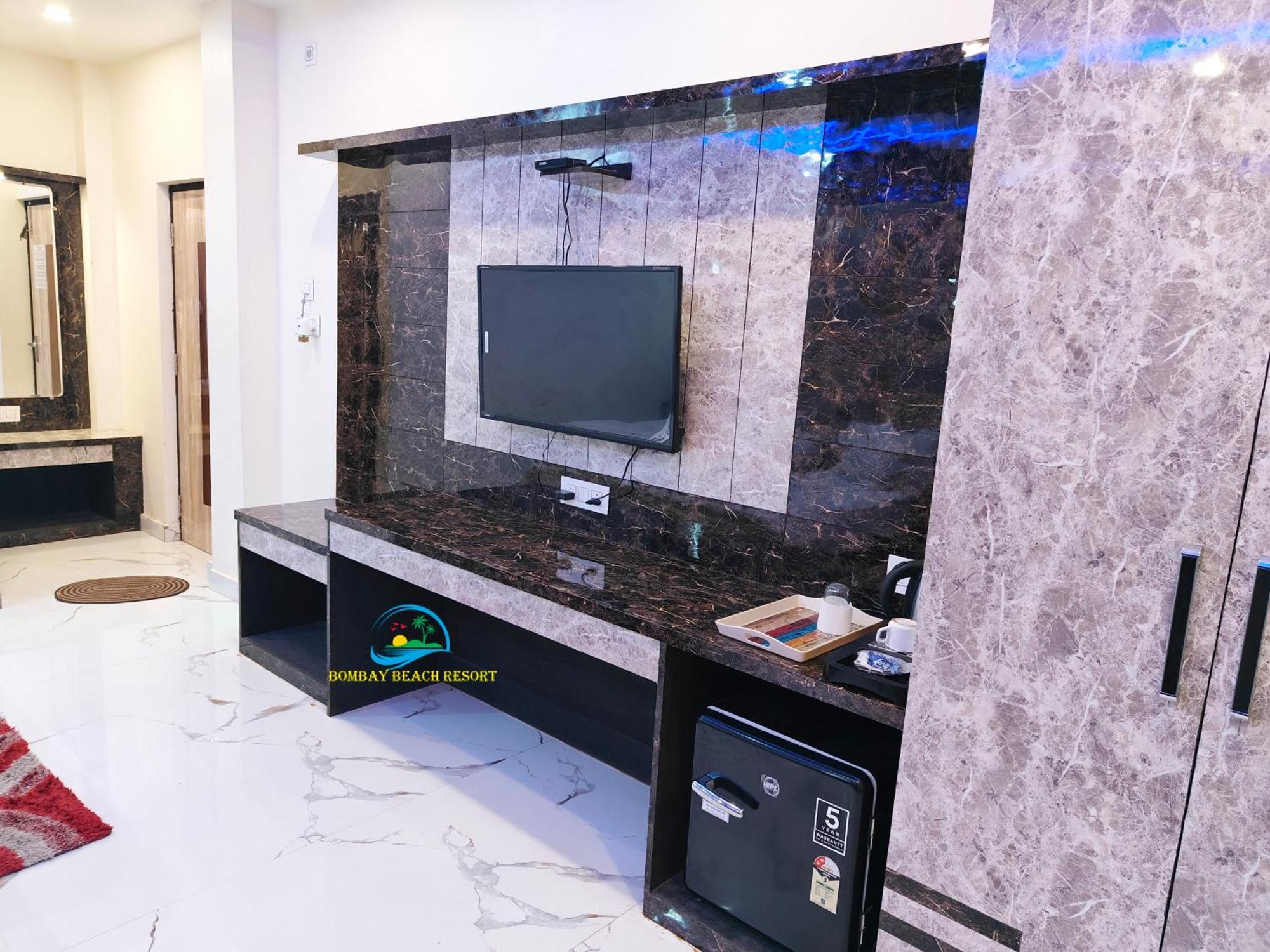 Resort Bombay 4*