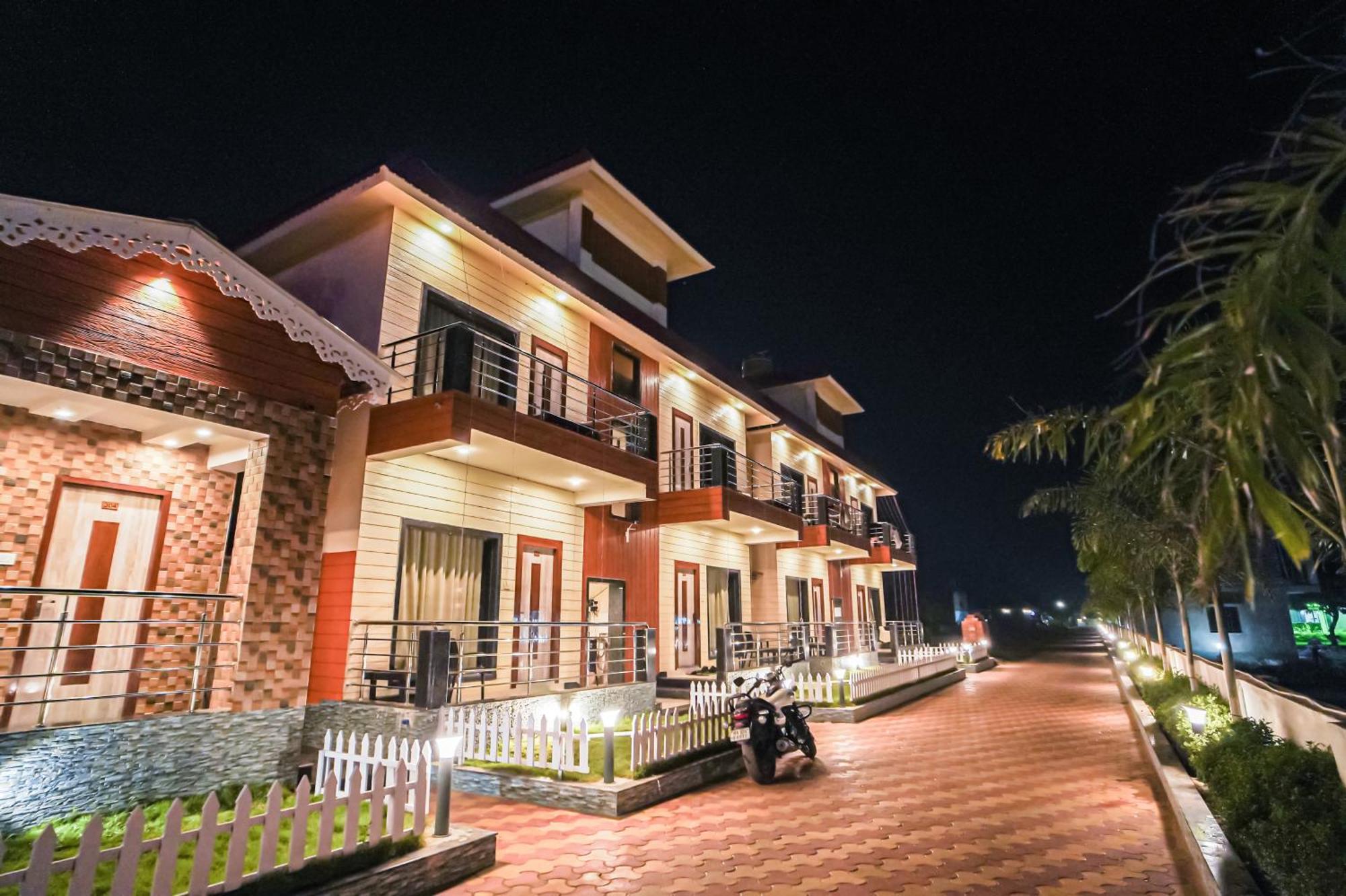 Bombay Resort