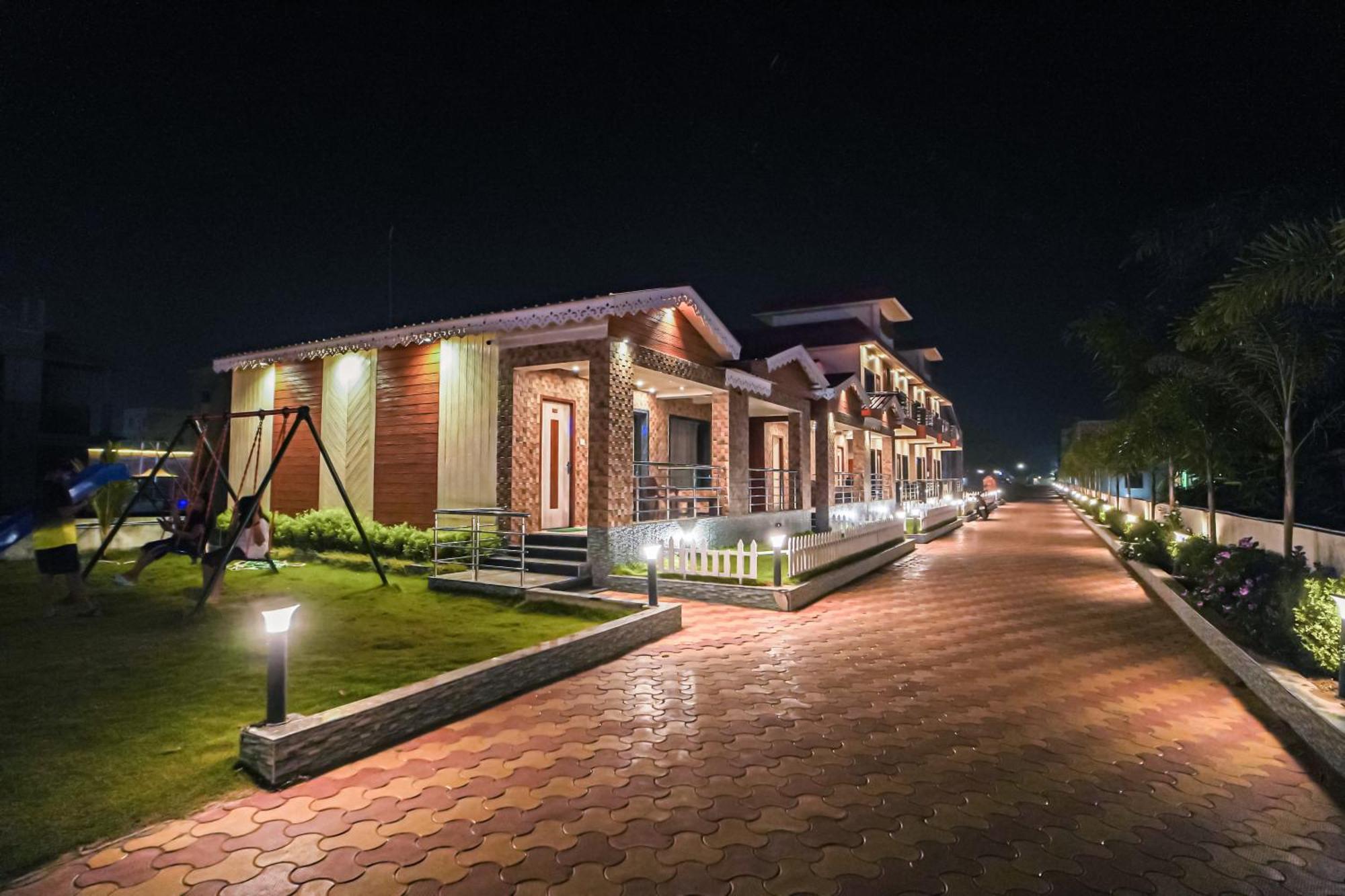 Bombay Resort