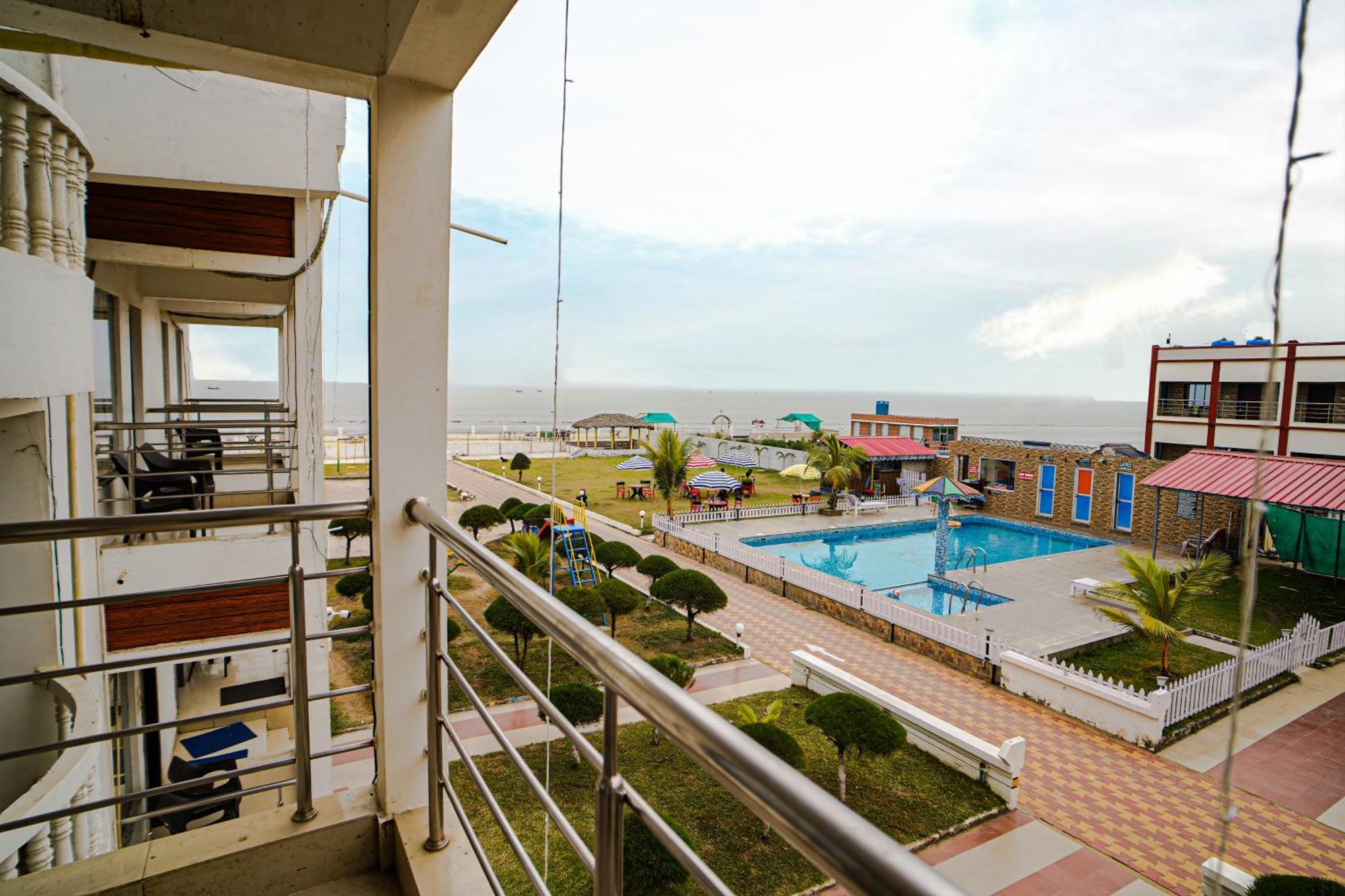 Bombay Resort