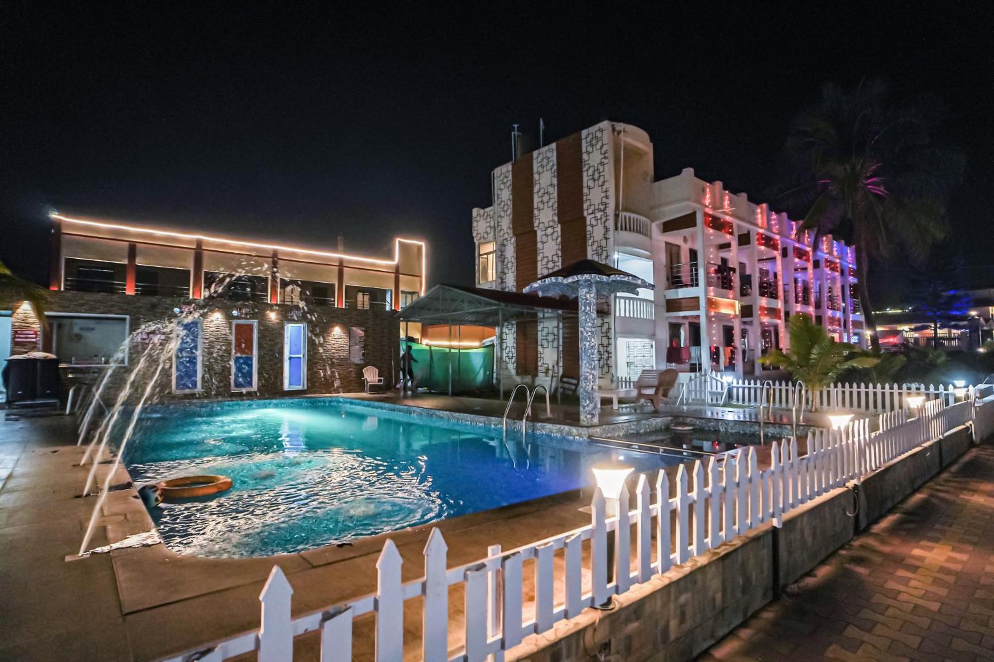 Resort Bombay