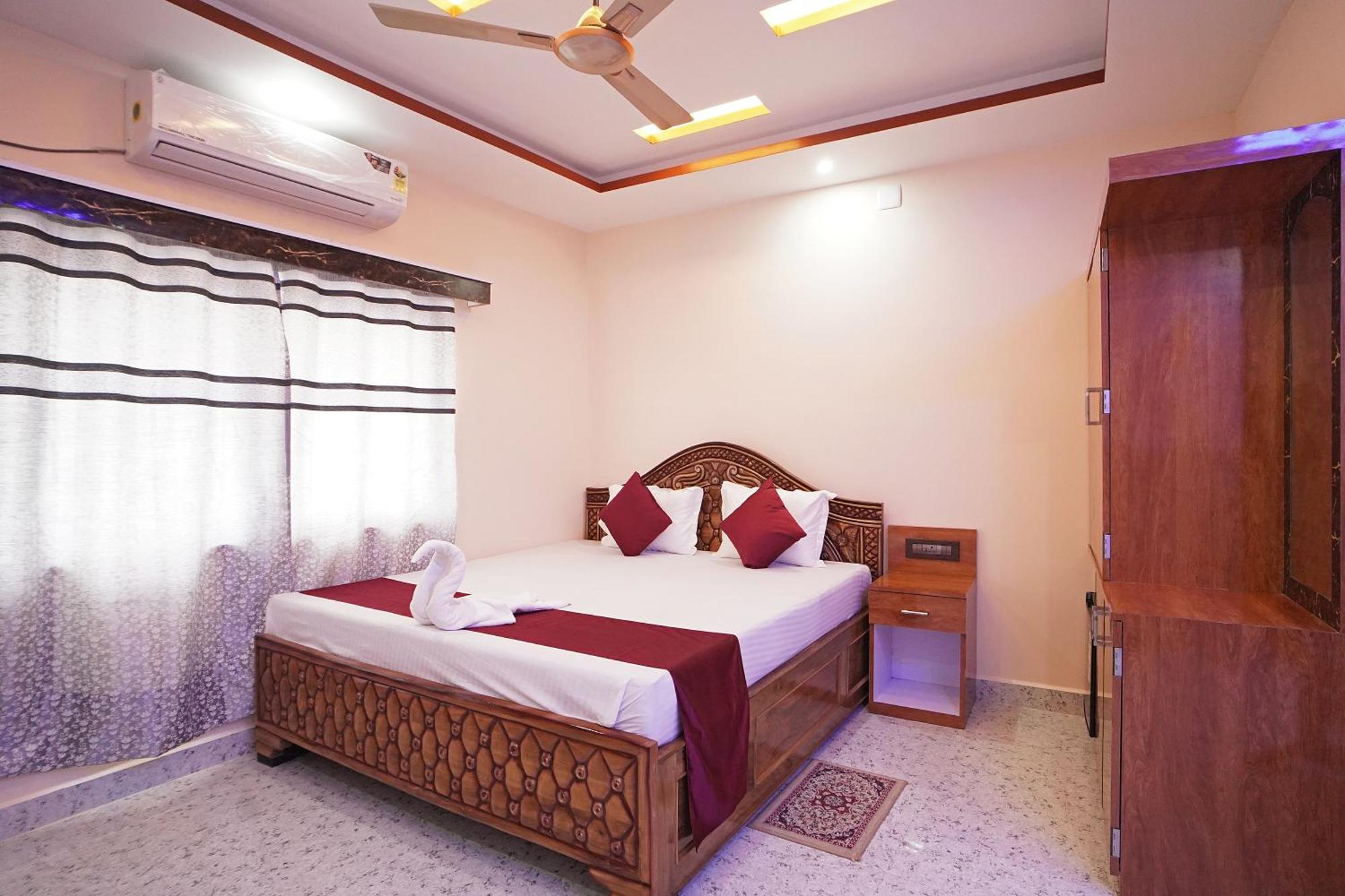 Dream Basanti !! Beachfront !! Family !! Resort Mandarmani