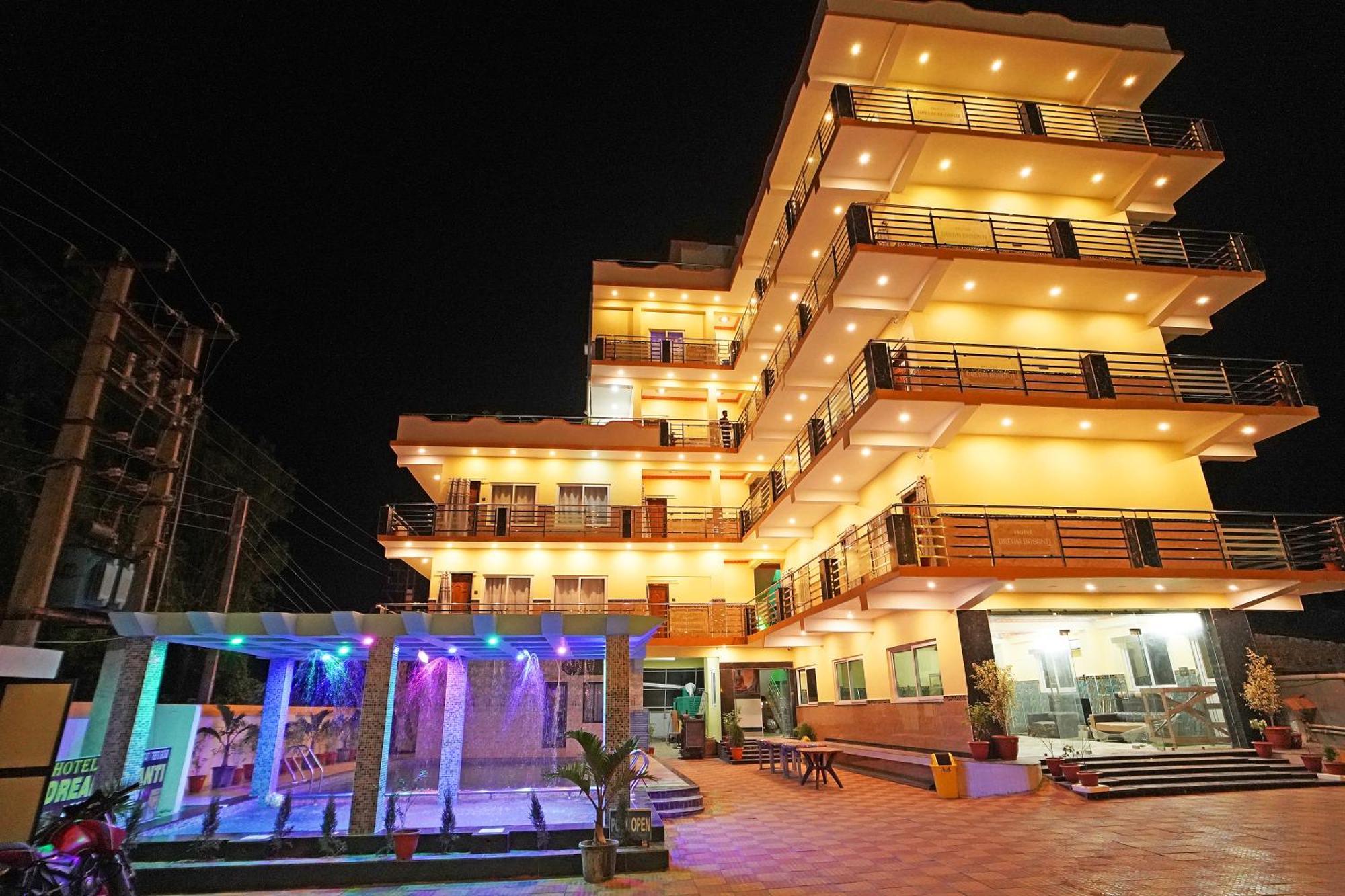 Dream Basanti !! Beachfront !! Family !! Resort