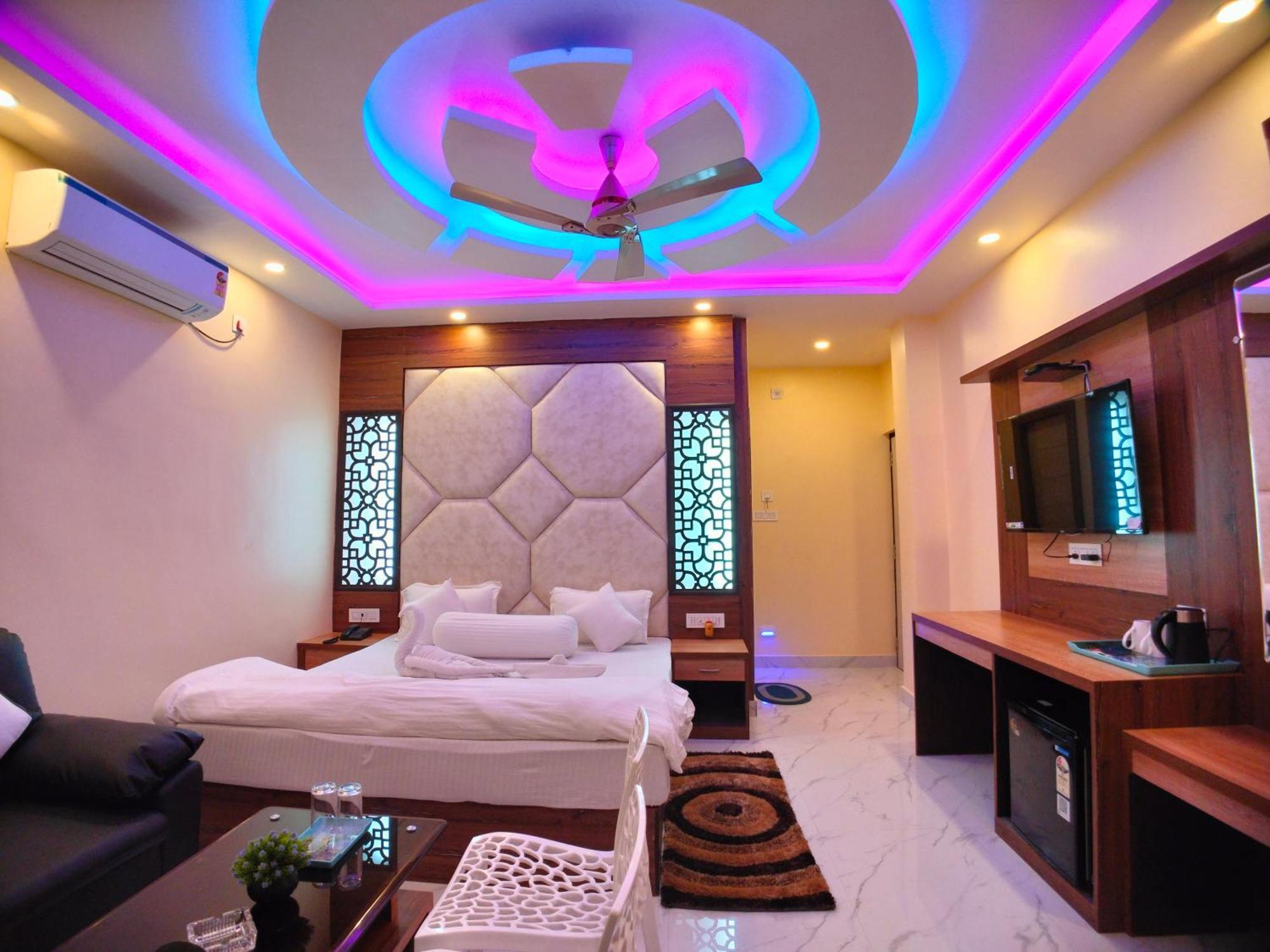Resort The Triton