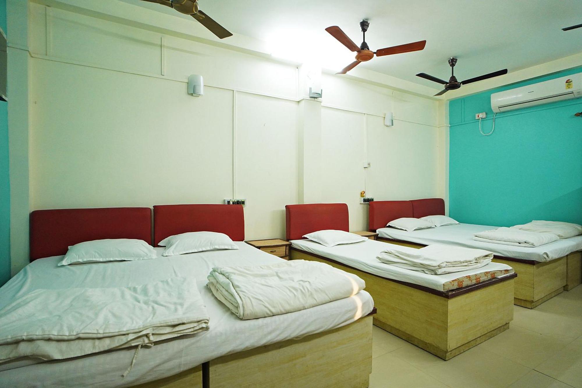 Santiniketan And !! On Family !! Resort