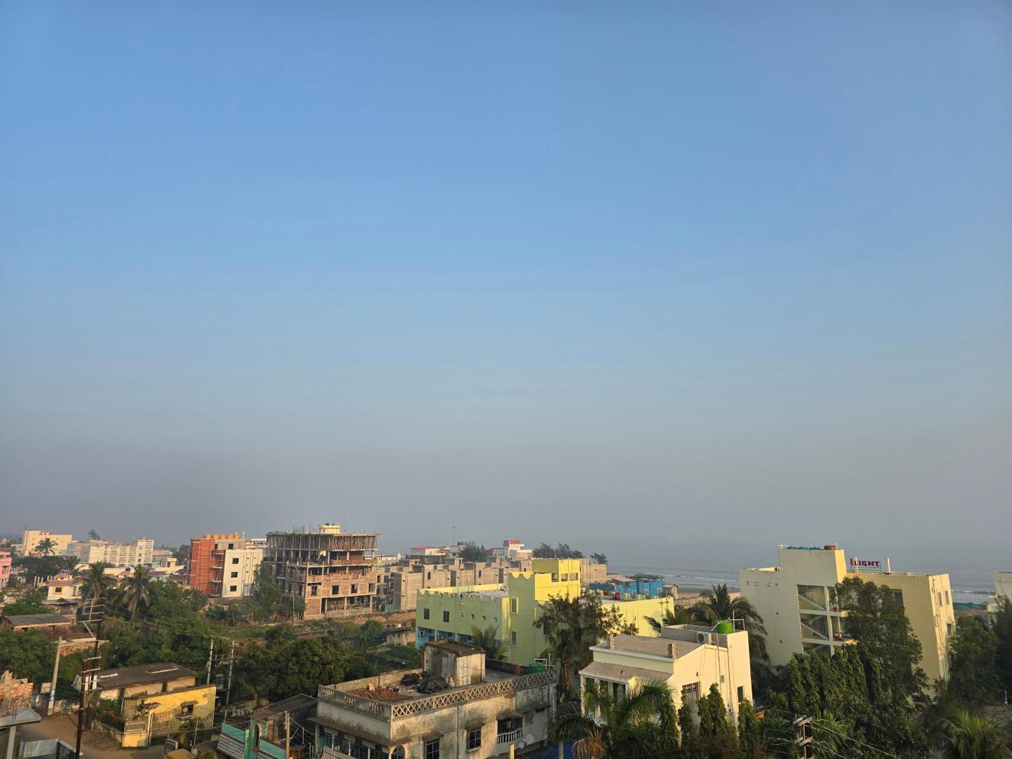 Maniraj Hotel