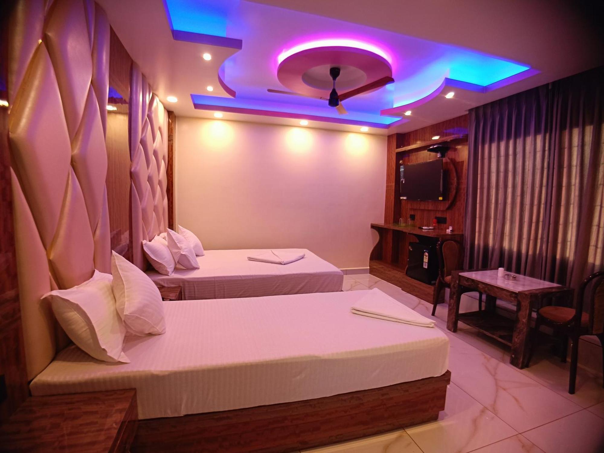 Maniraj Hotel Mandarmani
