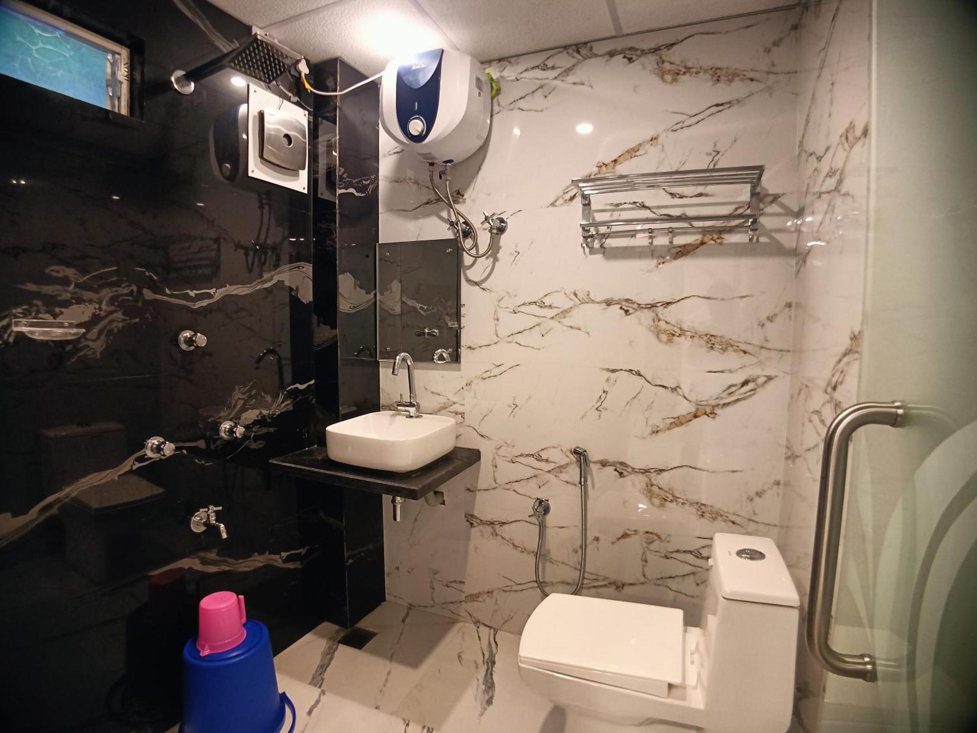 Maniraj Hotel Mandarmani