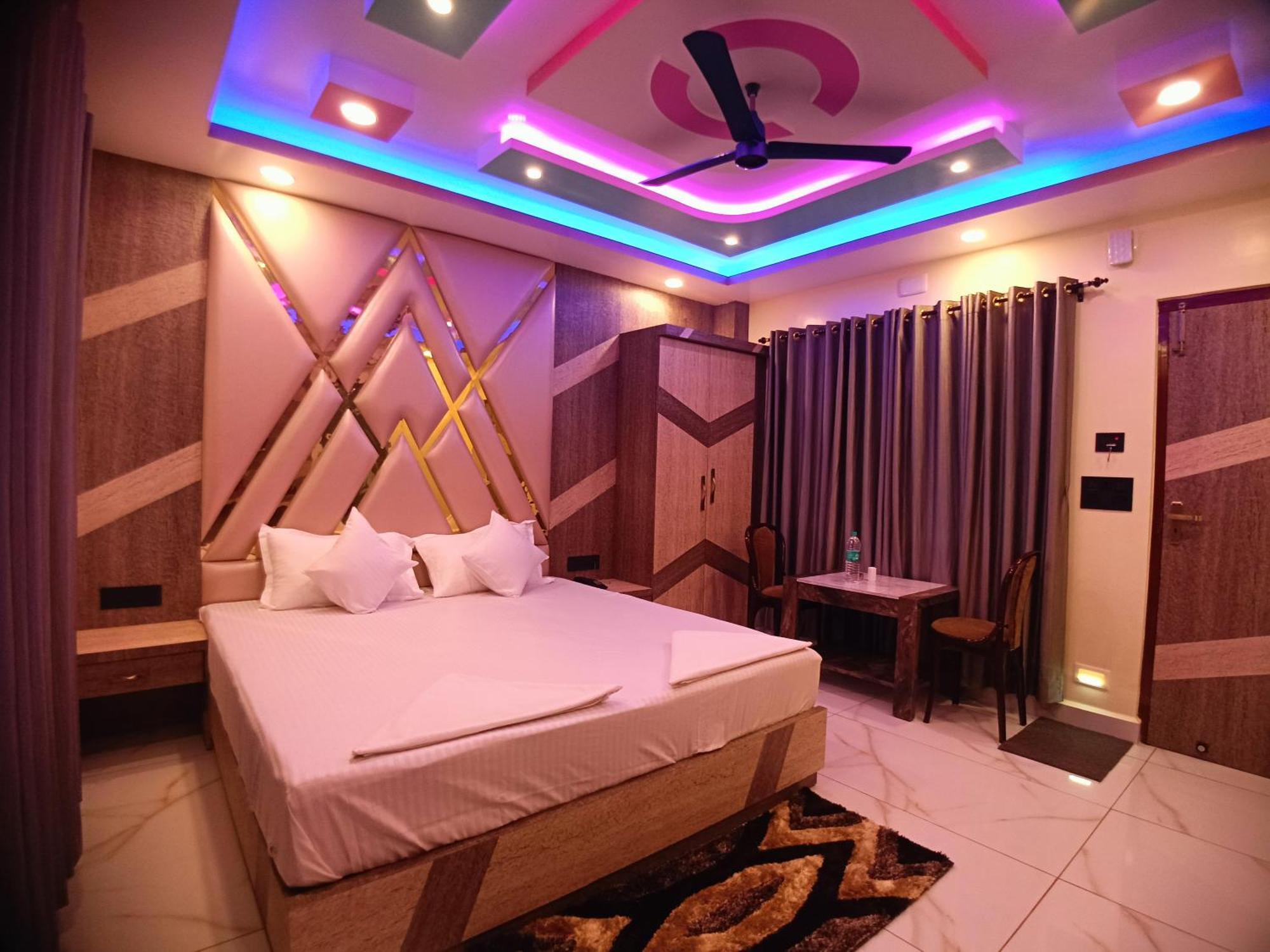 Hotel Maniraj 3*