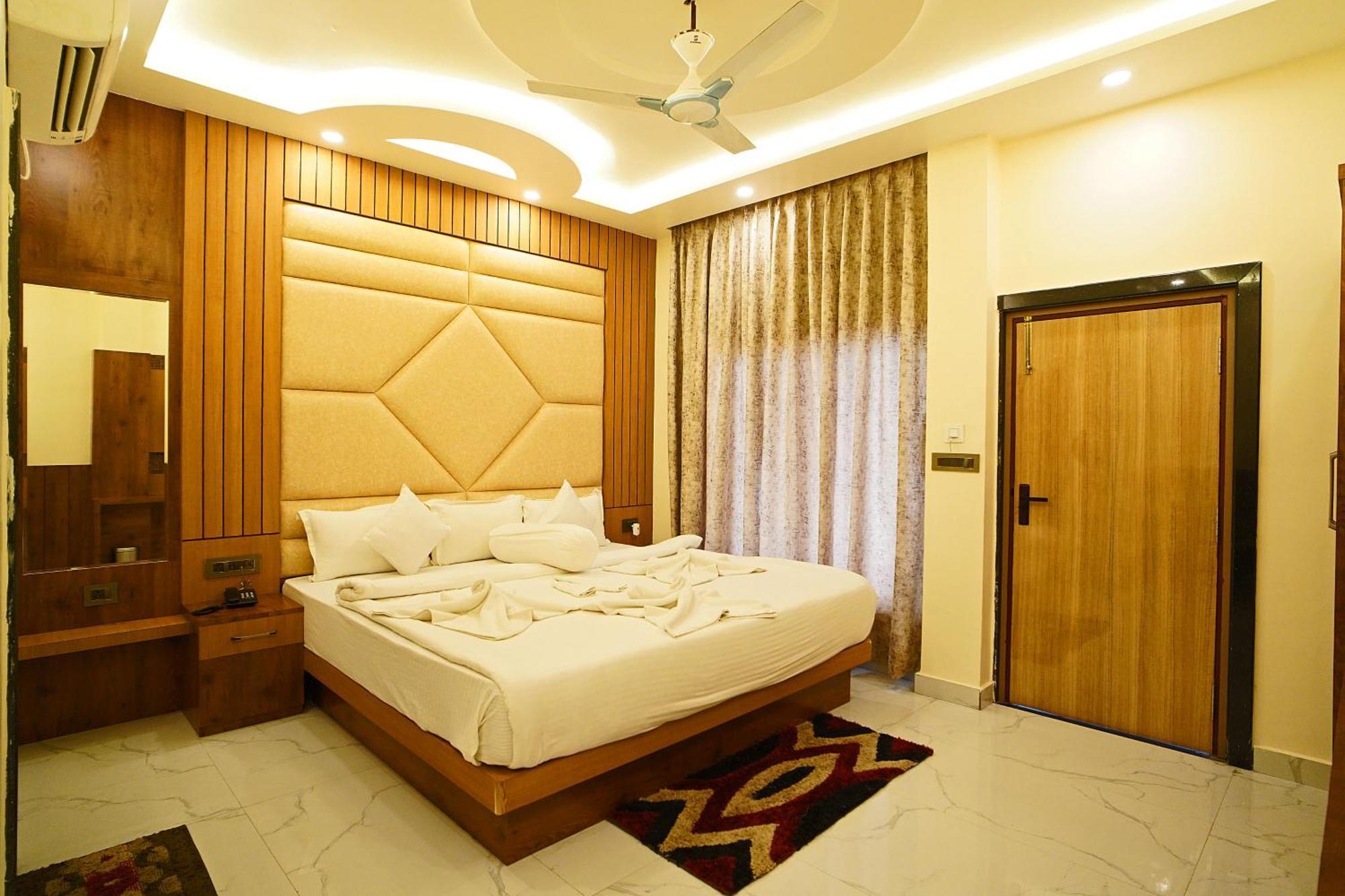Apartment Sagor Kuti Near Manasa Mandir *
