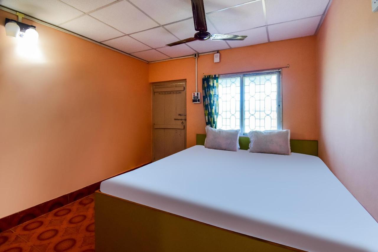 Spot On 42975 Sagar Brishti Hotel